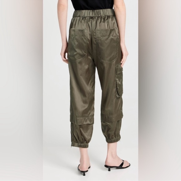 Tibi Shiny Nylon Wilt Pull On Jogger Pants in Dune Size Small New - Picture 3 of 9